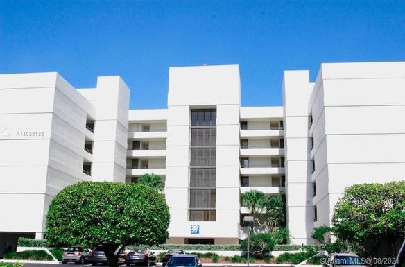 3555 S Ocean Blvd # 315, South Palm Beach FL 33480