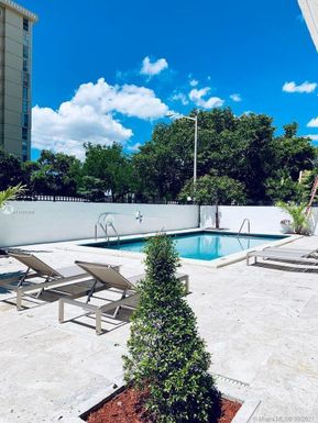 2345 NE 135th St # 308, North Miami FL 33181