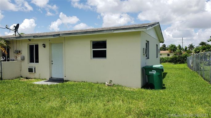 11831 SW 213th St # 11831, Miami FL 33177