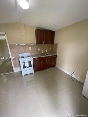 4011 SW 28th St # A, West Park FL 33023