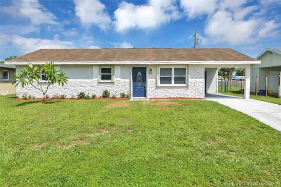 9506 Bellewood St, Palm Beach Gardens FL 33410