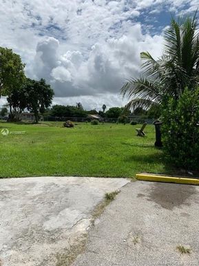14310 SW 283rd St, Homestead FL 33033