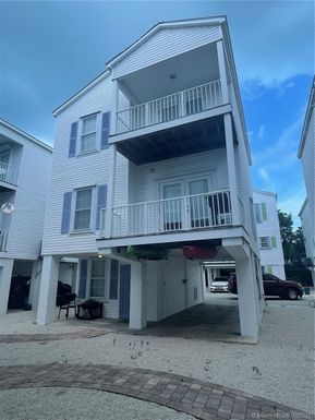 325 25th Street Ocean # 325, Marathon FL 33050