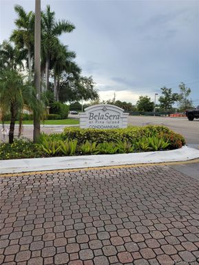 721 N Pine Island Rd # 317, Plantation FL 33324