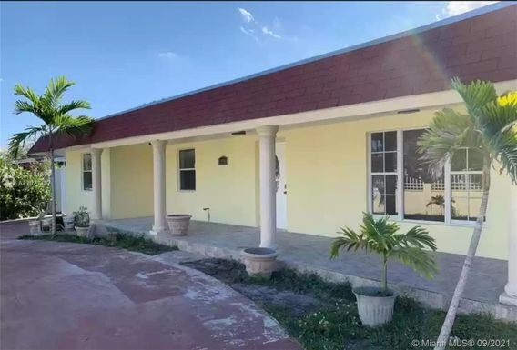 19310 NW 48th Ct # 1, Miami Gardens FL 33055