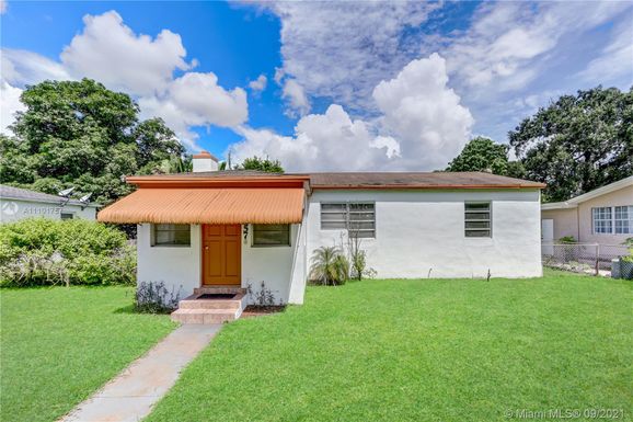 6257 SW 12th St., West Miami FL 33144