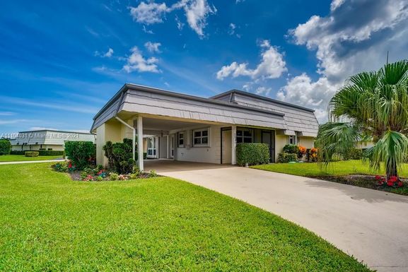 388 Villa Drive Drive # 388, Lake Worth FL 33462