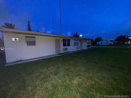 3251 SW 56th Ave # 1, Pembroke Park FL 33023