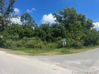 600 F Rd, Loxahatchee FL 33470