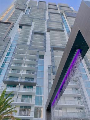 340 SE 3rd St # 1405, Miami FL 33131