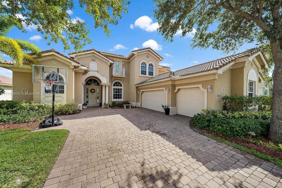 11659 SW Aventino Dr, Port St. Lucie FL 34987