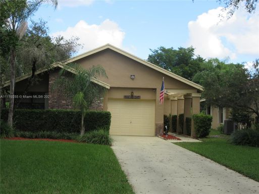 2666 Calliandra Ter, Coconut Creek FL 33063