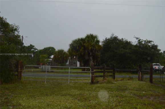 TBD Tangerine Lane, Other City - In The State Of Florida FL 34972