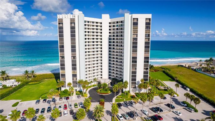 9650 S Ocean Dr # 106, Jensen Beach FL 34957