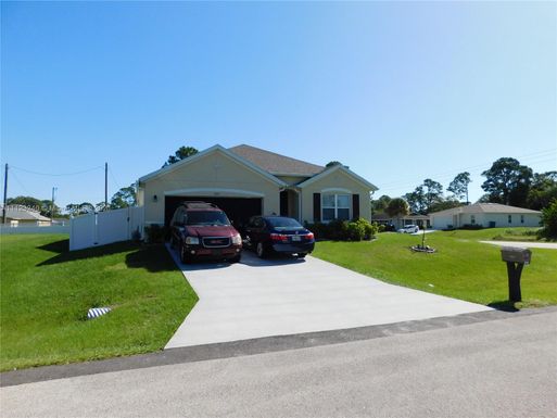 1299 Padgett Rd SE, Other City - In The State Of Florida FL 32909