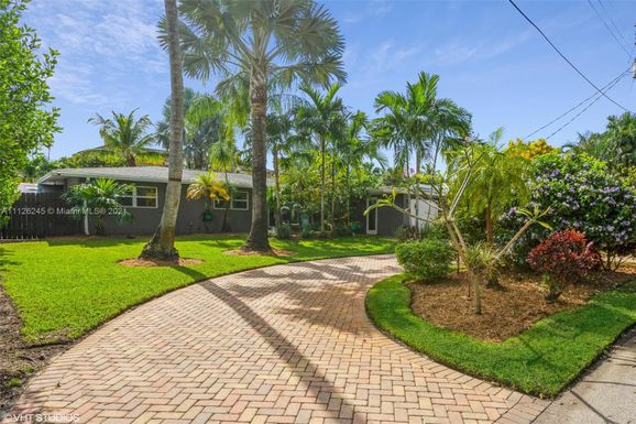 616 NW 21st St, Wilton Manors FL 33311