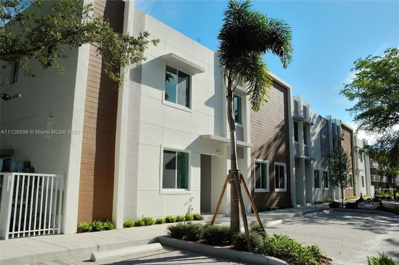 12107 NE 5th Ave # 12107, North Miami FL 33161