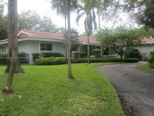 7970 SW 155th St, Palmetto Bay FL 33157