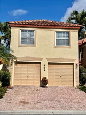 1094 Via Jardin, Riviera Beach FL 33418