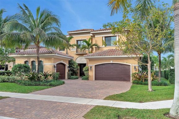 17737 Vecino Way, Boca Raton FL 33496