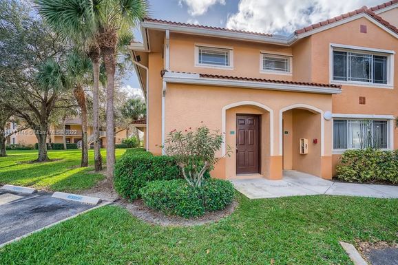 161 SW Palm # 201, Port St. Lucie FL 34986