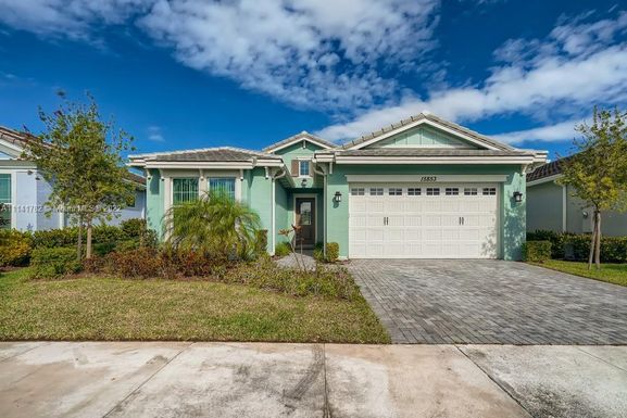 15853 Hummingbird Lane, Loxahatchee FL 33470