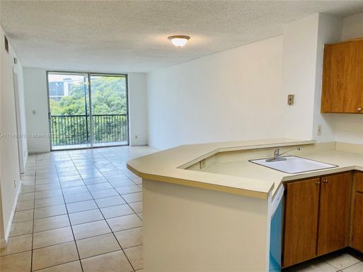 8750 N Sherman Cir # 407, Miramar FL 33025