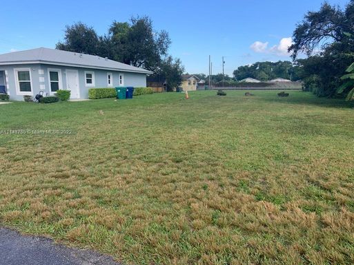 120xx SW 213 st, Miami FL 33177