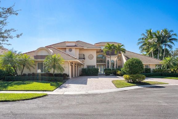 3060 Hampton Pl, Boca Raton FL 33434