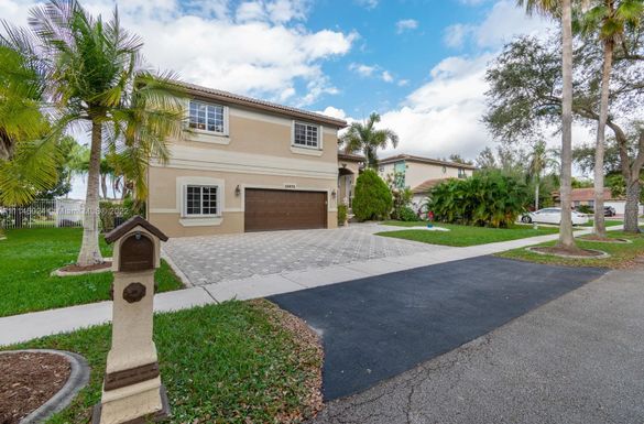 13071 NW 9th St, Sunrise FL 33325