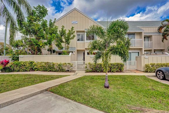 6327 Riverwalk Ln # 2, Jupiter FL 33458