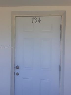 134 Coventry F # 134, West Palm Beach FL 33417