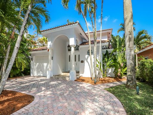 1135 Asturia Ave, Coral Gables FL 33134