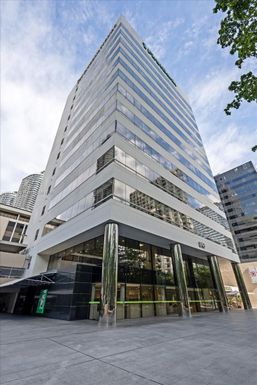 848 Brickell Ave, Miami FL 33131