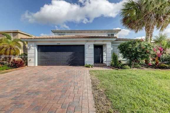 2048 SW Newport Isles Blvd, Port St. Lucie FL 34953