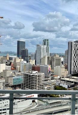 90 SW 3rd St # 3105, Miami FL 33130