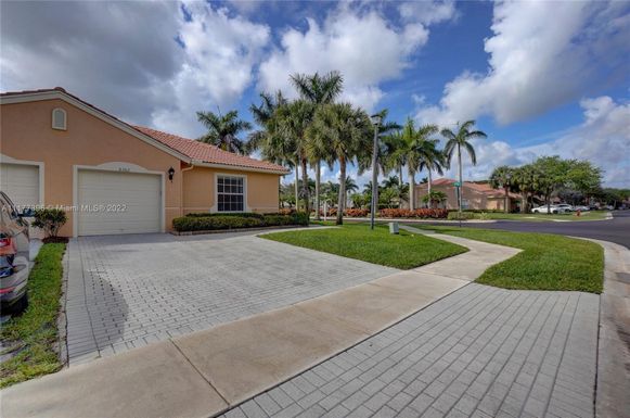 8362 Logia Cir # 8362, Boynton Beach FL 33472