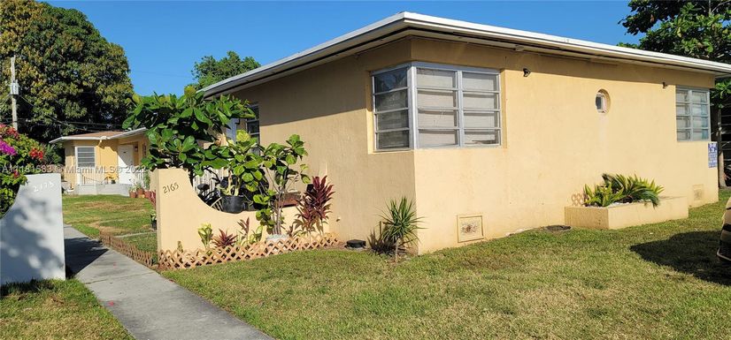 2165 Bay Dr # 22, Miami Beach FL 33141