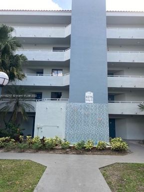 8275 SW 152nd Ave # 308, Miami FL 33193