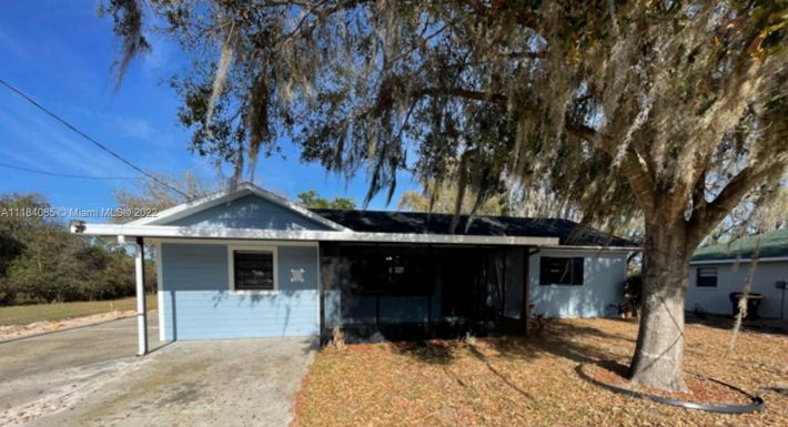 556 Lear Avenue, Lake Placid FL 33852