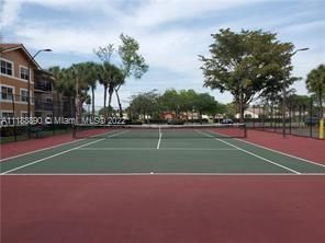 9055 Wiles Rd # 305, Coral Springs FL 33067