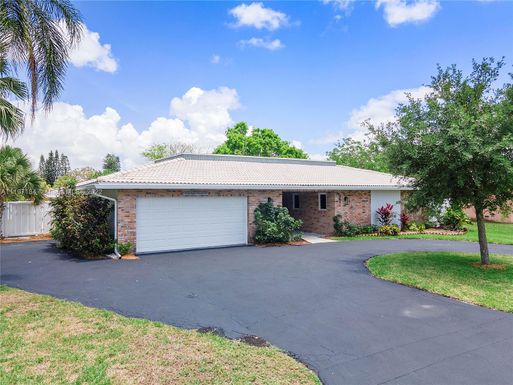 3891 NW 102nd Ave, Coral Springs FL 33065