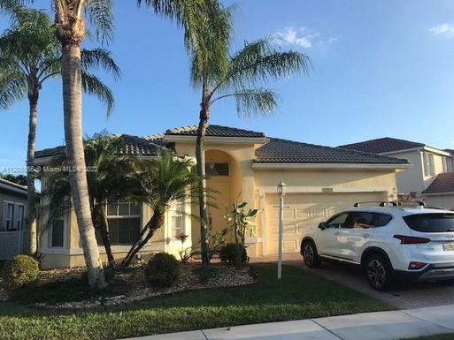 4729 NW 120th Dr, Coral Springs FL 33076