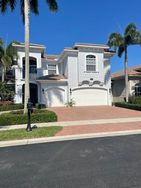 305 Charroux Dr, Palm Beach Gardens FL 33410