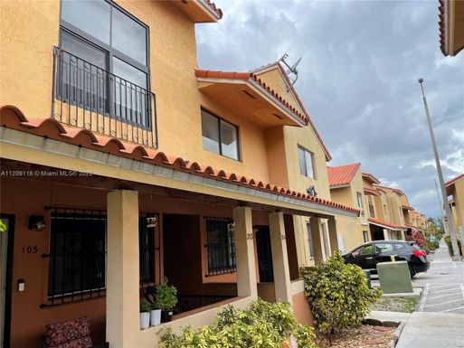 2745 W 60th Pl # 204, Hialeah FL 33016