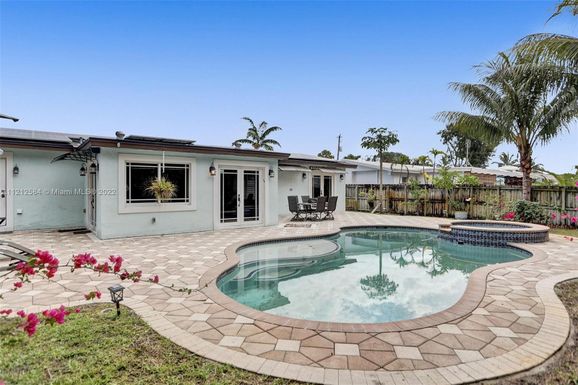 664 NW 30th Ct, Wilton Manors FL 33311