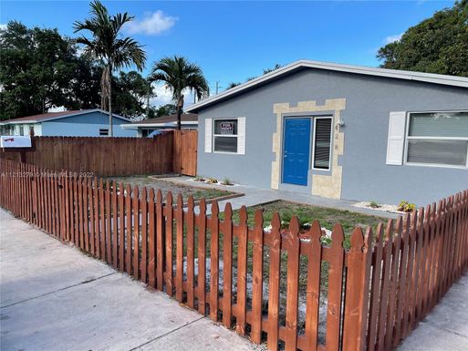 428 NW 16th Ave # 428, Fort Lauderdale FL 33311