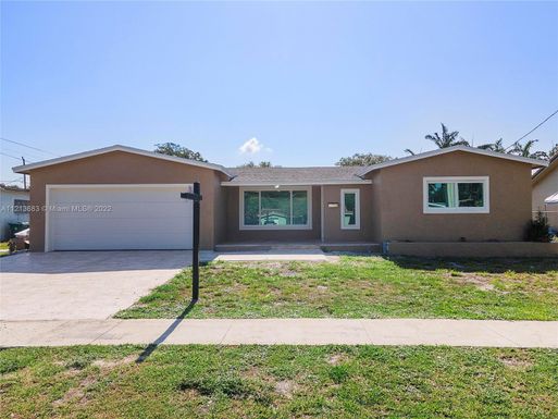 4914 SW 90th Ave, Cooper City FL 33328