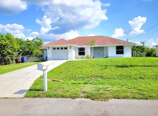 3325 11 ST West, Lehigh Acres FL 33971