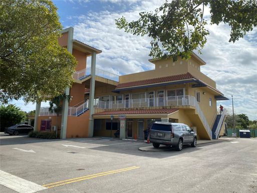 15192 SW 137th St # 14, Miami FL 33196